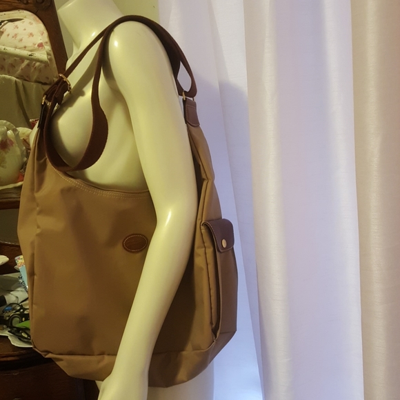 Longchamp Handbags - Longchamp Handbag